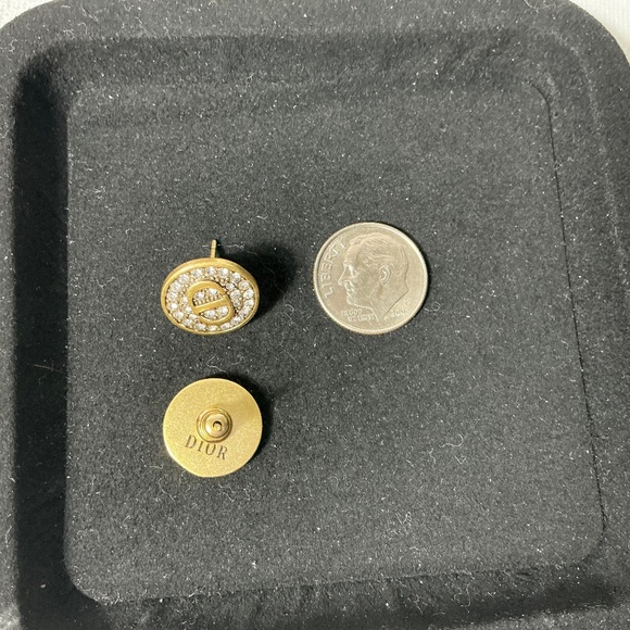 Dior CD Small Gold Earrings - Picture 3 of 3